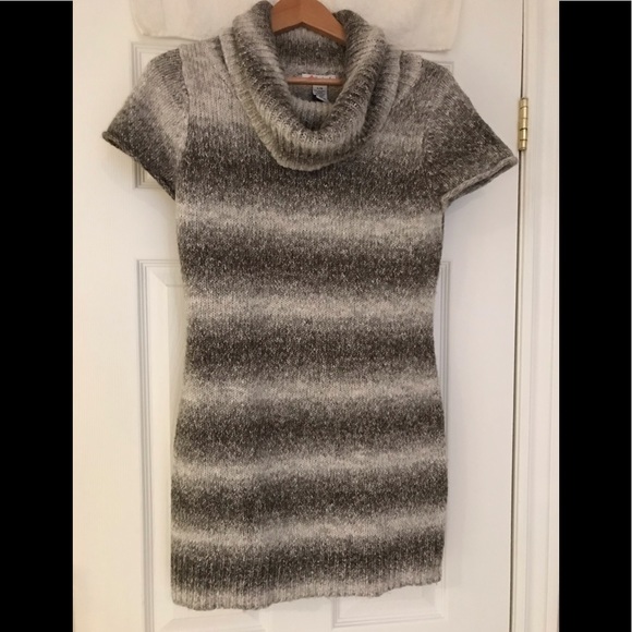 Like, Love sweater - Picture 1 of 3